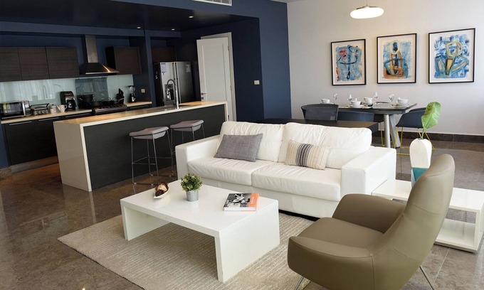 Calidonia Condominio | Cozy Luxury Condo w/ fitness room, WiFi in enchanting Panamá