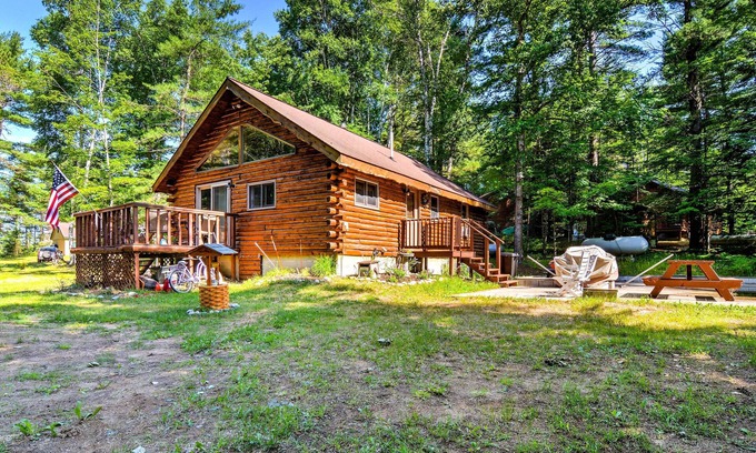 Steuben Cabina | 'Thunder Cove Cabin' Manistique Cabin w / Lake View!
