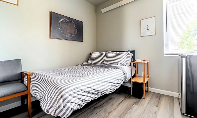 Eastside Apartamento | Cozy Micro Suites: Sleeps 2, Minutes to Downtown