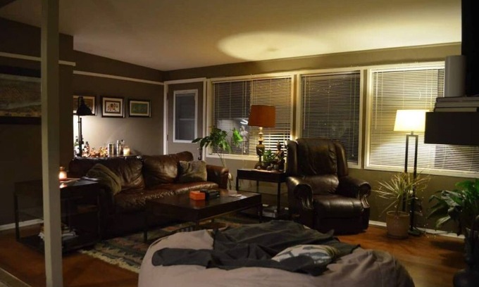 North Little Rock Casa | Cozy Mid Century Home
