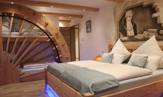 Vilsbiburg Apartamento | Cozy minister chalet (34sqm) with south-facing balcony