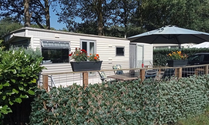 Schoonloo Casa | Cozy, mobile home Banjer at camping de Tien Heugten in Schoonloo