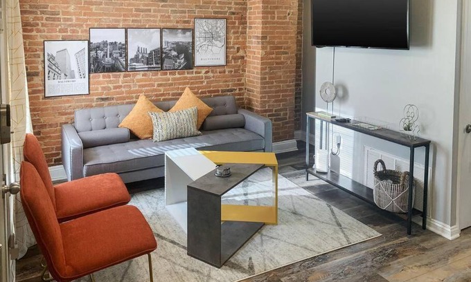 Fells Point Apartamento | Cozy Modern Apt in the Heart of Fells Point!