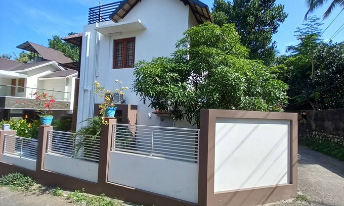 Nedumangad Casa | Cozy modern hideout on the outskirts of city help you freak out in silence .
