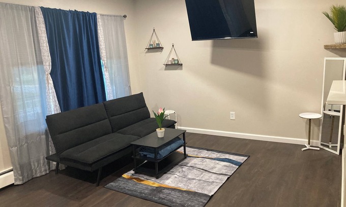 Ferndale Apartamento | Cozy Moments of Zen at your getaway home