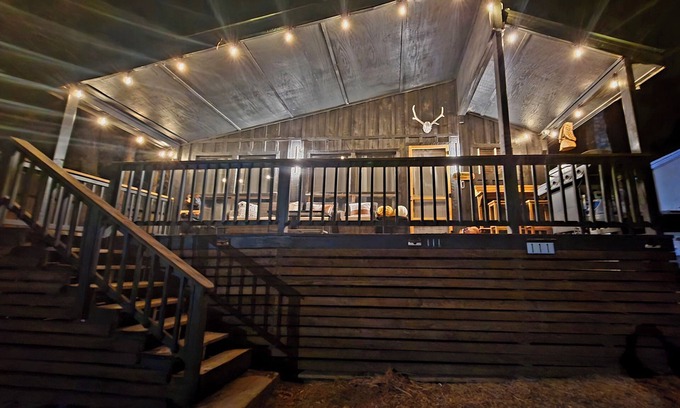 Ruidoso Cabina | Cozy mountain cabin +hot tub+1 min from Midtown downtown in Ruidoso pet friendly