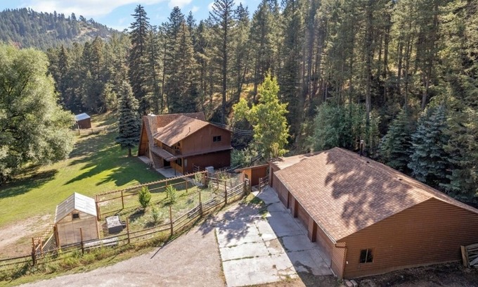 Indian Hills Casa | Cozy Mountain Home Near Red Rocks + Game Room!