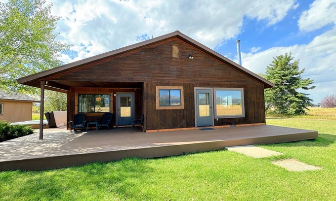 Hastings Farm Casa | Cozy Mountain Retreat w/Hot Tub, A/C + Teton Views