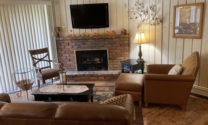 Snowmass Village Condominio | Cozy Mountain Retreat in Snowmass Village CO
