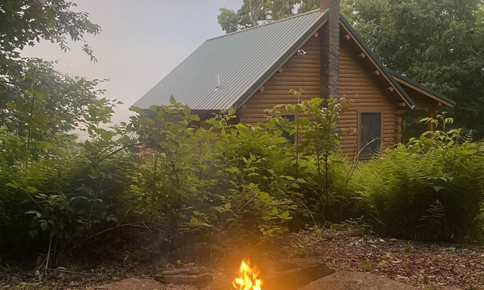 Cairnbrook Cabina | Cozy Mountaintop Retreat