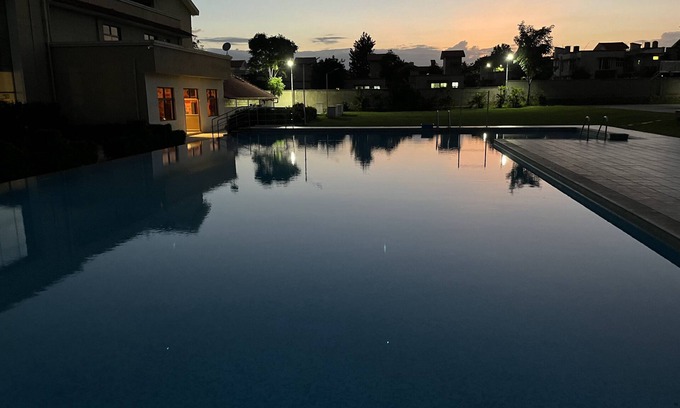 Bengaluru Villa | Cozy Neat Quiet Deluxe Home-Stay near Bangalore Airport