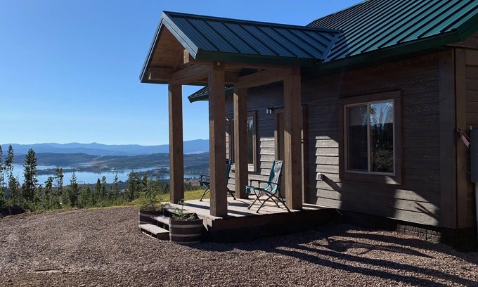Georgetown Casa | Cozy new mountain guesthouse with epic view of Georgetown Lake and Pintler Range