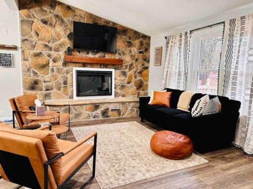 Albrightsville Casa | Cozy newly remodeled cabin in the Poconos