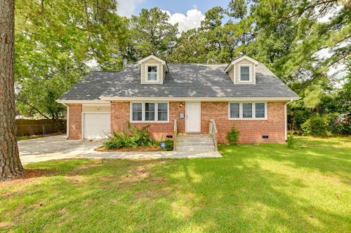 Pumpkin Center Casa | Cozy North Carolina Retreat Near Beaches and Golfing
