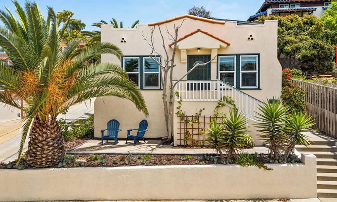Point Loma Heights Casa | Cozy Ocean Beach Bungalow