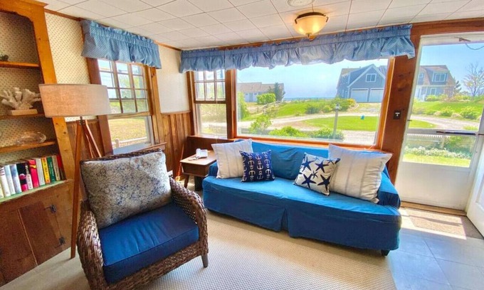 West Harwich Cabaña | Cozy Oceanview 1BR Cottage Across from the Beach!
