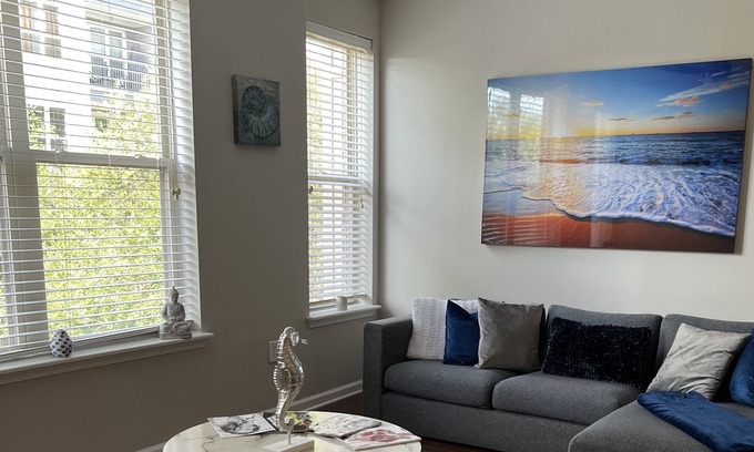Lenox Apartamento | Cozy Palace Buckhead - 420 Friendly