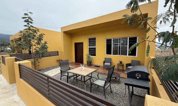 Ensenada Apartamento | Acogedor studio pet friendly en privada, a 15 mins del centro y del Valle.