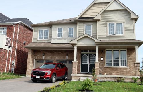 Thorold Apartamento | Cozy place, 15 min to Niagara Falls & USA border.