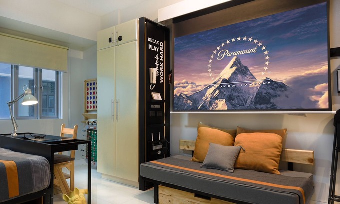 Pinagsama Condominio | Cozy place to play, work, watch and explore BGC. Pet Friendly!
