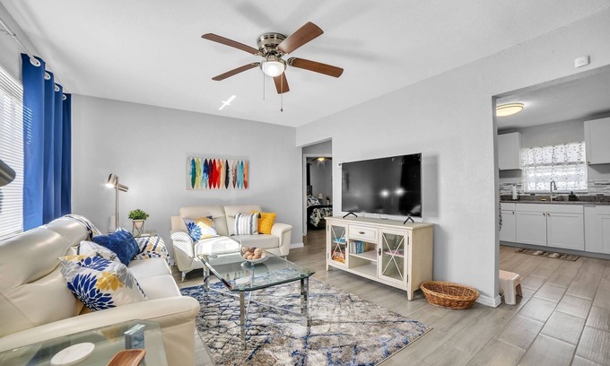 Plant City Casa | Cozy Plant City Home by RedAwning