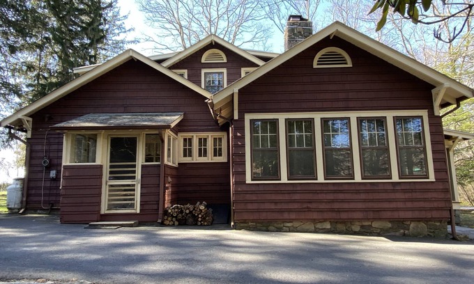 Skytop Casa | Cozy Poconos Cottage on Skytop Property+access to many resort activities/dining