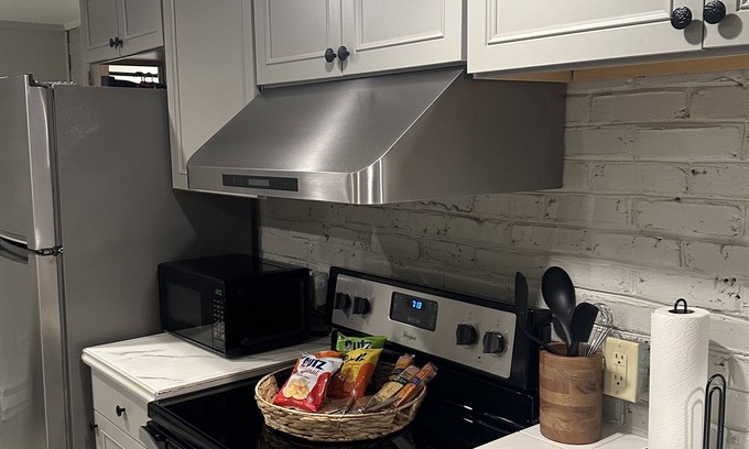 Geistown Apartamento | Cozy/Private Apartment. Pet Friendly!