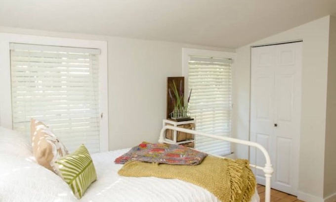 Lockeland Springs Casa | Cozy private home in E. Nashville near downtown!