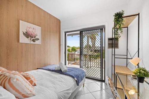 Bankstown Casa | Cozy Private Single Room in Bankstown - Near Transport & Shops - Shared Bathroom