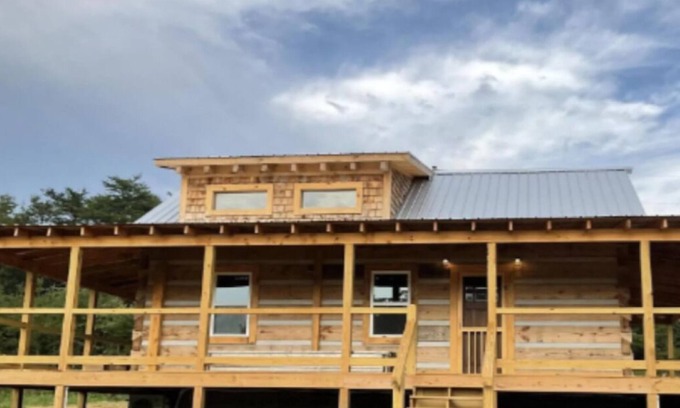 Mentone Cabina | Cozy, Quiet Cabin Under the Stars - Near Desoto State Park and Downtown Mentone!