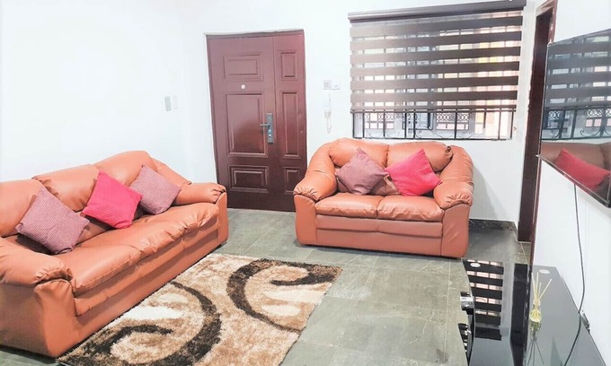 Accra Apartamento | Cozy Quiet & Fantastic Close to Highway