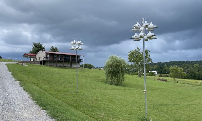 Nancy Casa | Cozy Ranch Home 1 Mile from CUMBERLAND POINT Boat Ramp. Owner Managed Property.