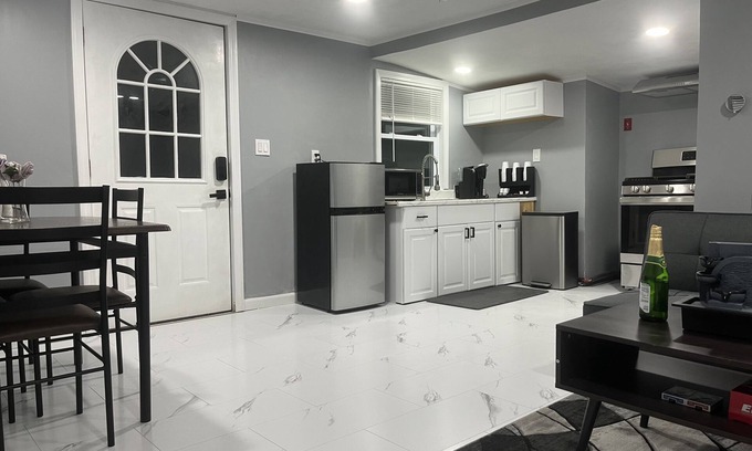 Bethlehem Apartamento | Cozy remodeled apartment near Franconia State park ( unit 3)