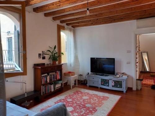 San Polo Apartamento | Cozy Retreat at Antico Mercato di Rialto