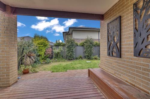 Craigieburn Casa | Cozy Retreat in the Heart of Craigieburn