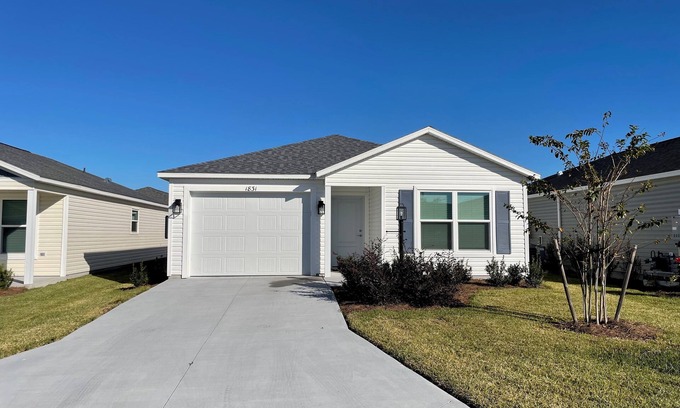 Sumter County Casa | Cozy Retreat Near Sawgrass Market & Brownwood Paddock Square!