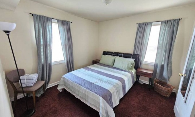 Bellevue Apartamento | Cozy Retro Modern DC 1 BR Private Apt Wifi