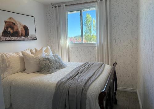 Algoma District Casa | Cozy Room in Elliot Lake