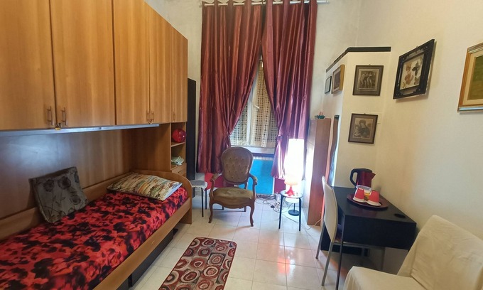 Villapizzone Casa | Cozy Room in Villapizzone, 100 meters from the metro and Tram, near the center