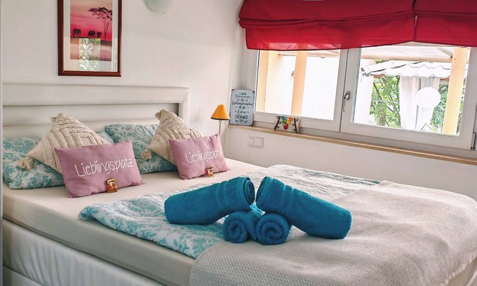 Hochdorf-Assenheim Condominio | Cozy room with private bathroom in Hochdorf-Assenheim