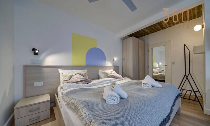 Mosta Apartamento | Cozy room with TV & WIFI located in Mosta