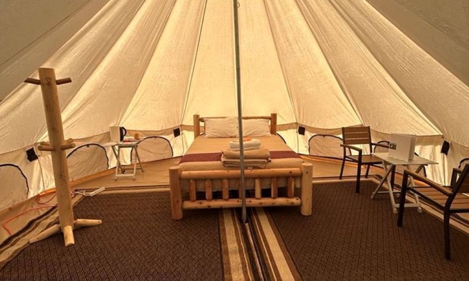 Seward Alquiler De RV | Cozy Round Glamping Tent