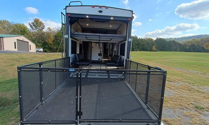 Woodbury Casa | Cozy RV in charming Woodbury with WiFi, AC