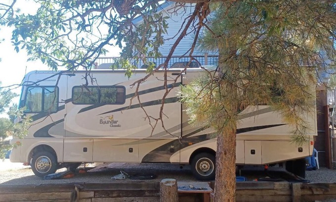 Ramblewoods Casa | Cozy RV with EcoSpa in charming Tijeras