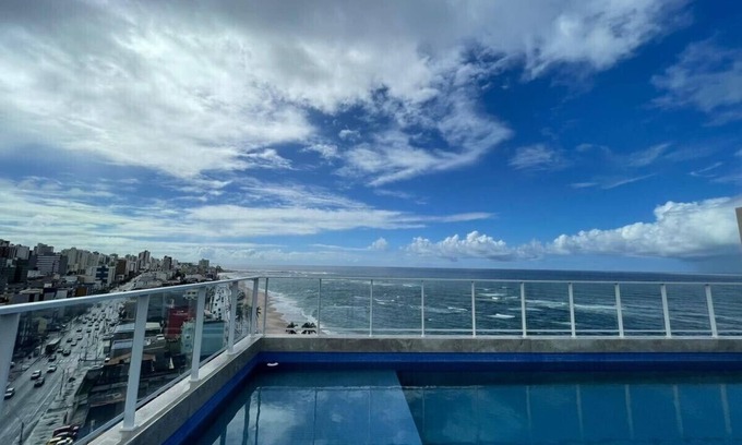 Amaralina Apartamento | Cozy, safe place close to the sea. Close to restaurants and beaches.