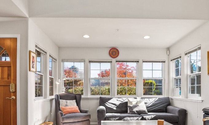 Seabright Casa | Cozy Seabright Beach Cottage