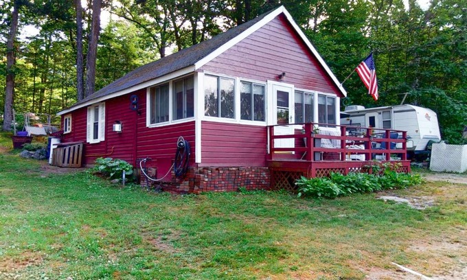 North Windham Casa | Cozy Sebago Basin Cabin
