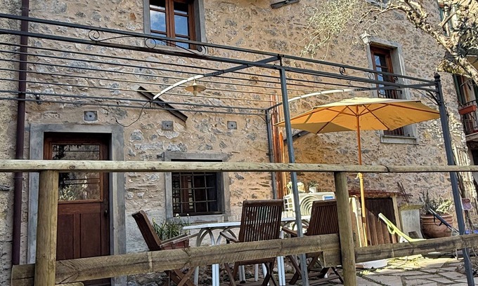 Camaiore Casa | Cozy Shelter in Casoli di Camaiore, Elanor