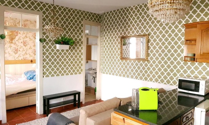 Sintra Apartamento | Cozy Sintra Townhouse