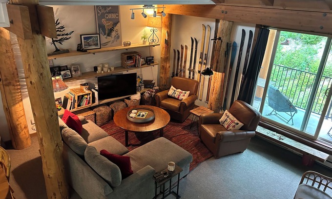 Rutland Condominio | Cozy Ski Condo with loft on Big White Mountain,